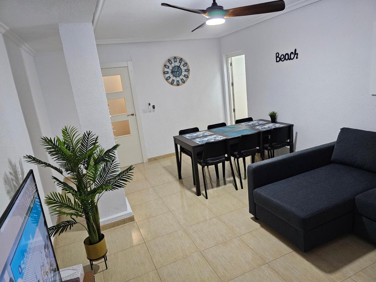 Mimoza Apartamento Torrevieja Eksteriør billede